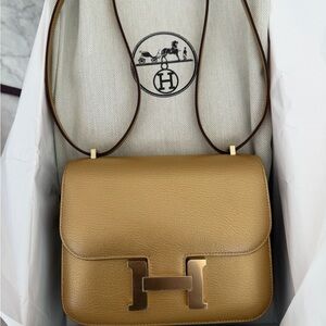 Hermès Constance 18 Dore Chevre Chamkilight Permabrass Hardware